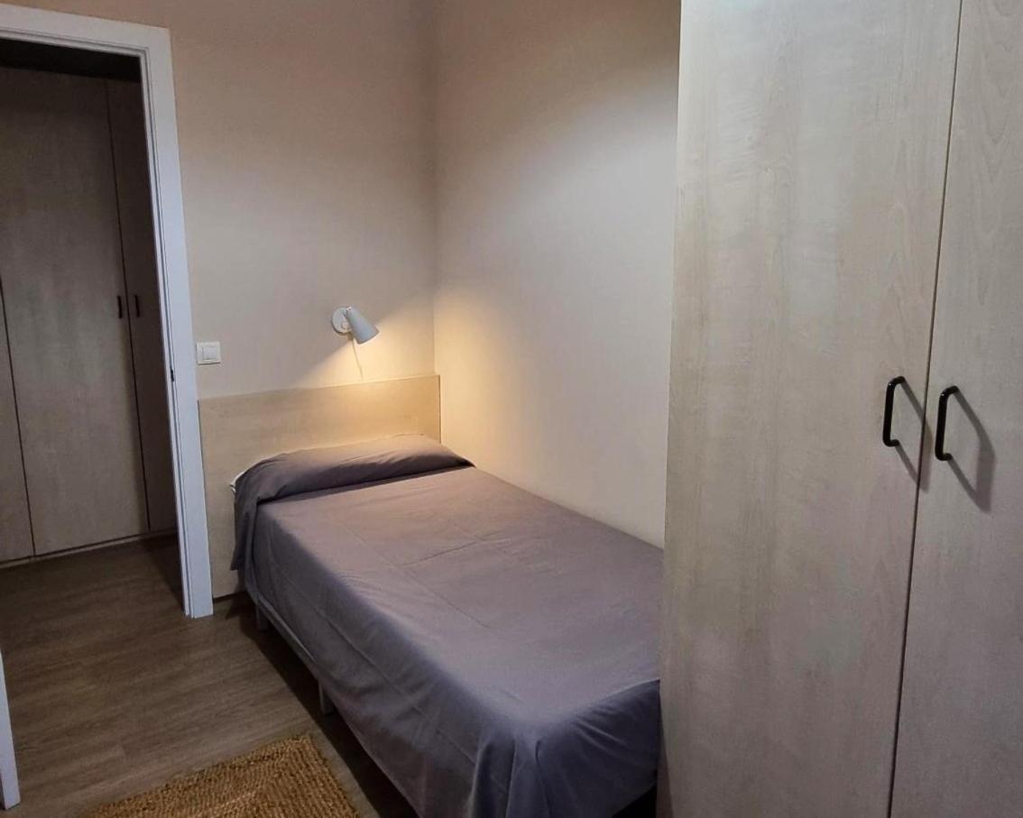 Residencia Universitaria Resa Damia Bonet Valencia Ngoại thất bức ảnh