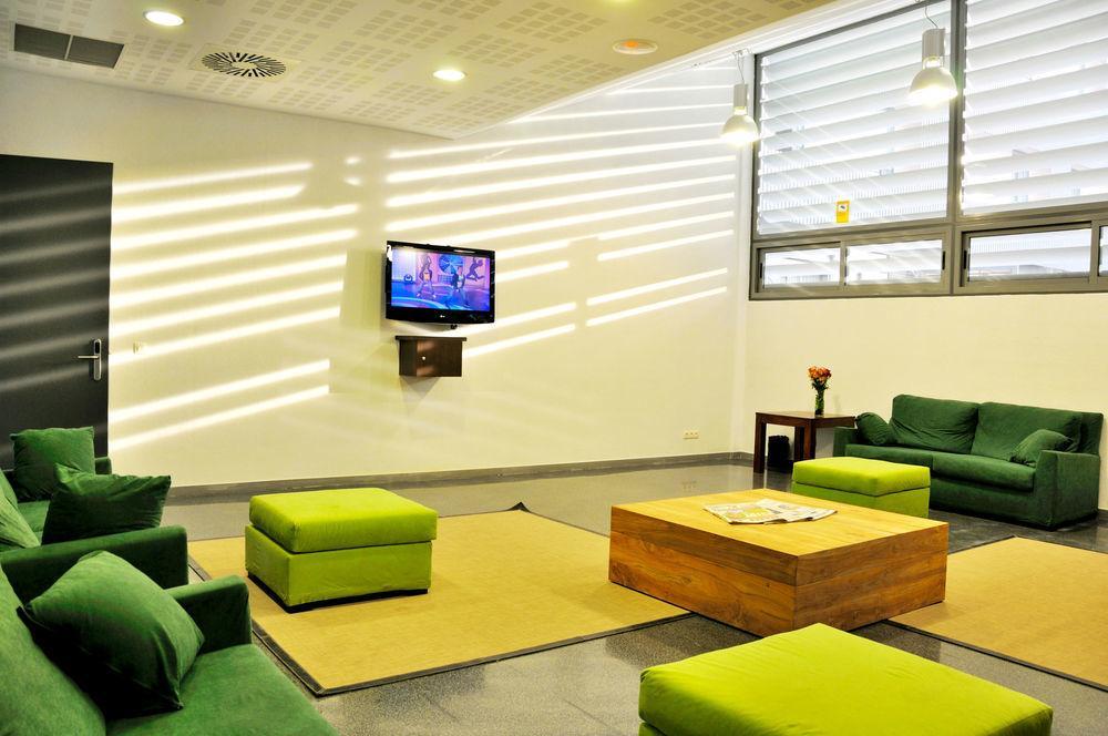 Residencia Universitaria Resa Damia Bonet Valencia Ngoại thất bức ảnh