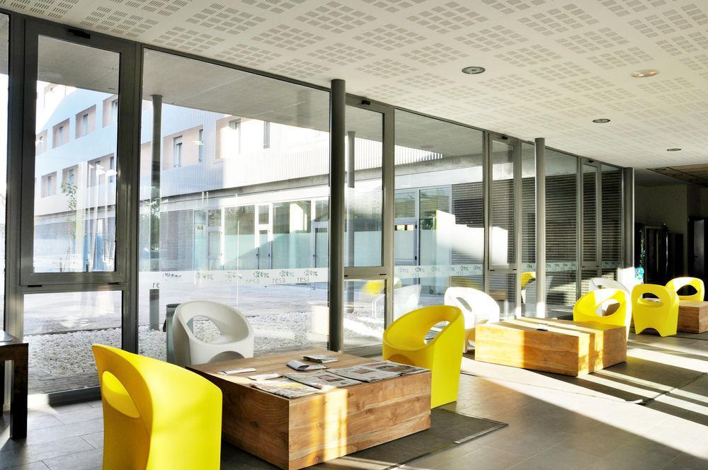 Residencia Universitaria Resa Damia Bonet Valencia Ngoại thất bức ảnh