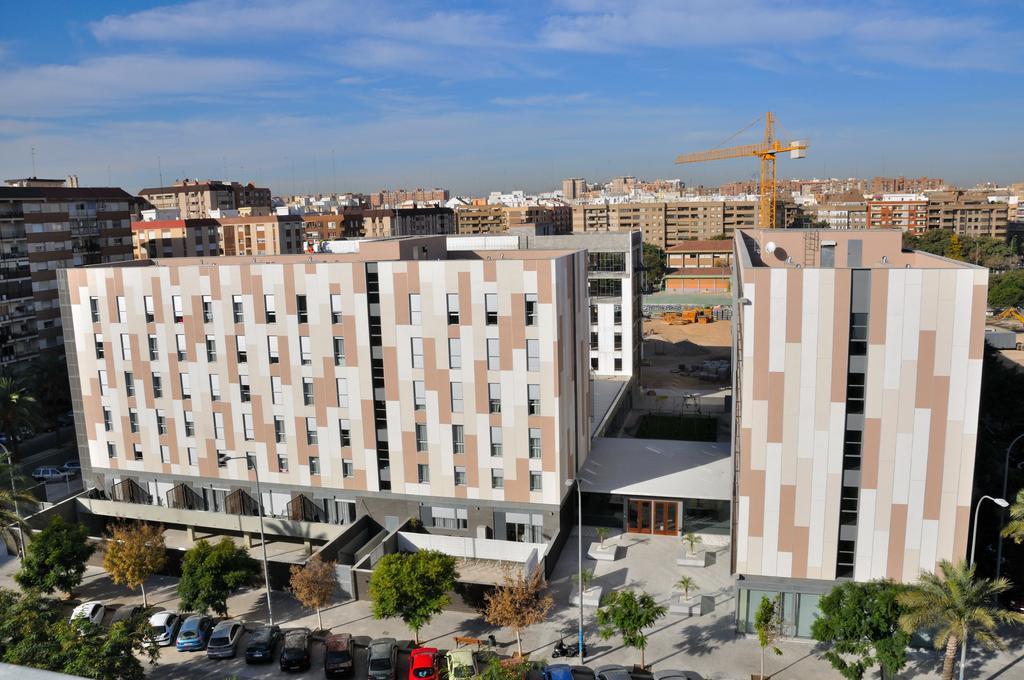 Residencia Universitaria Resa Damia Bonet Valencia Ngoại thất bức ảnh