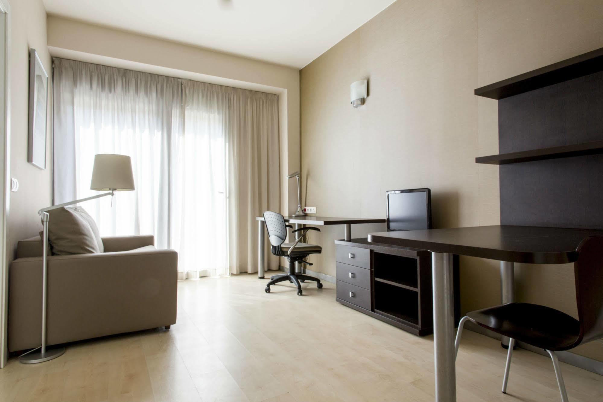 Residencia Universitaria Resa Damia Bonet Valencia Ngoại thất bức ảnh